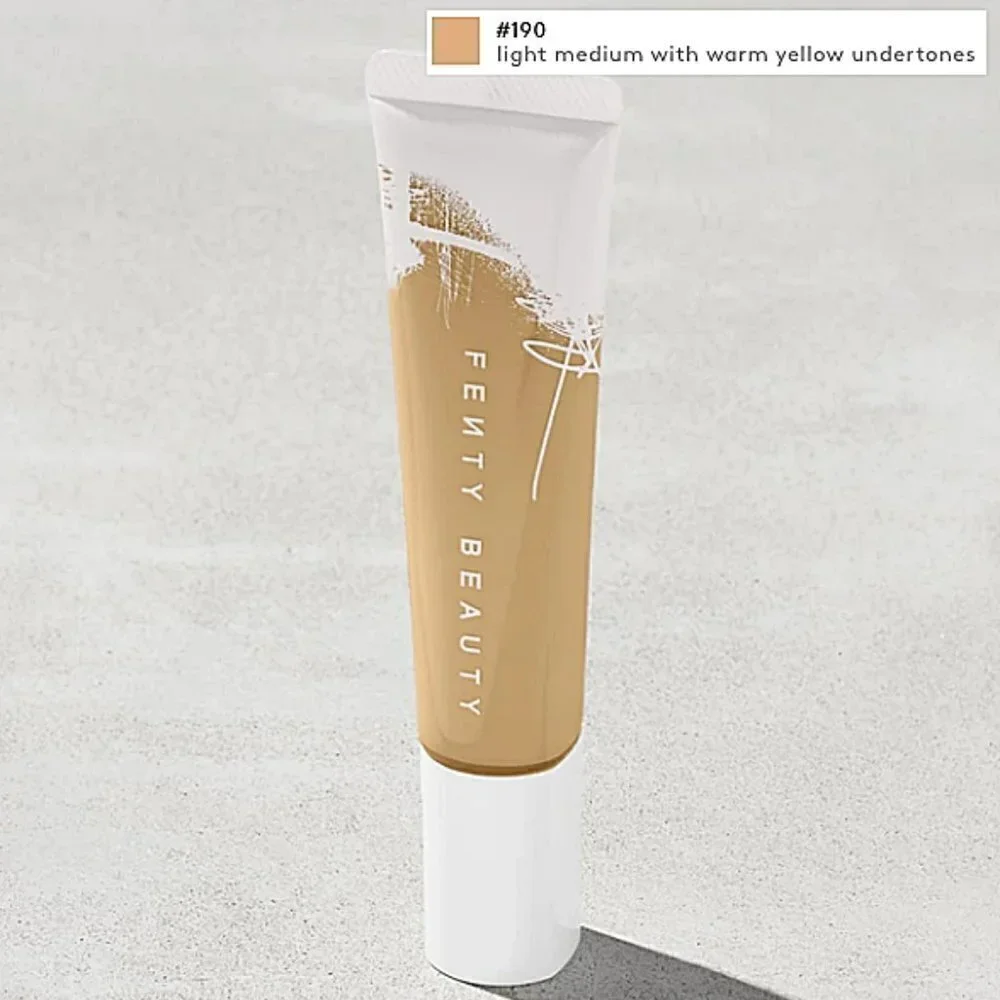 FENTY X Rihanna Pro Filtr Hydrating Longwear Foundation